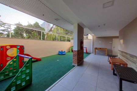 Apartamento à venda com 100m², 3 quartos e 2 vagas Apartamento à venda com 100m², 3 quartos e 2 vagasÁrea comum