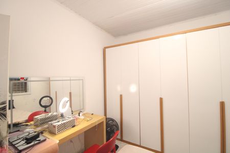 Casa à venda com 4 quartos, 350m² em Vila Sao Pedro, São Paulo