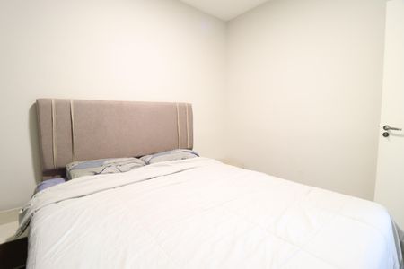 Quarto 1 de apartamento para alugar com 2 quartos, 50m² em Shopping Park, Uberlândia