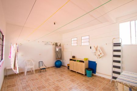 Casa à venda com 312m², 3 quartos e 4 vagas Casa à venda com 312m², 3 quartos e 4 vagasÁrea de serviço