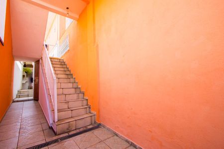 Casa à venda com 312m², 3 quartos e 4 vagas Casa à venda com 312m², 3 quartos e 4 vagasCorredor externo