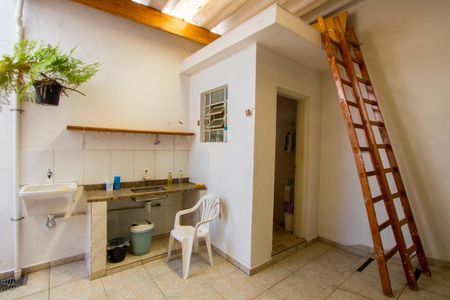 Casa à venda com 312m², 3 quartos e 4 vagas Casa à venda com 312m², 3 quartos e 4 vagasGaragem 1