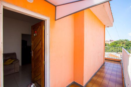 Casa à venda com 312m², 3 quartos e 4 vagas Casa à venda com 312m², 3 quartos e 4 vagasÁrea externa