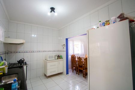 Casa à venda com 312m², 3 quartos e 4 vagas Casa à venda com 312m², 3 quartos e 4 vagasCozinha