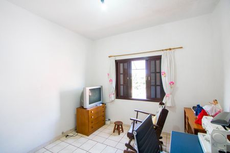 Casa à venda com 312m², 3 quartos e 4 vagas Casa à venda com 312m², 3 quartos e 4 vagasQuarto 2