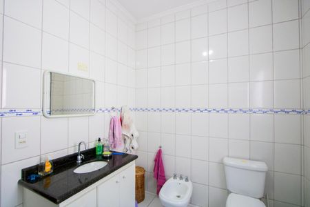 Casa à venda com 312m², 3 quartos e 4 vagas Casa à venda com 312m², 3 quartos e 4 vagasBanheiro