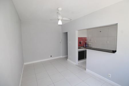 Sala de apartamento para alugar com 1 quarto, 45m² em Cachambi, Rio de Janeiro