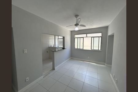 Apartamento para alugar com 45m², 1 quarto e 1 vagaSala