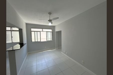 Sala de apartamento para alugar com 1 quarto, 45m² em Cachambi, Rio de Janeiro