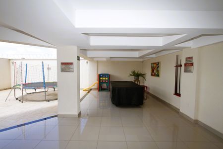 Apartamento para alugar com 57m², 2 quartos e 2 vagasÁrea comum - Playground