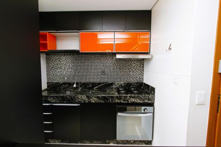 Apartamento para alugar com 57m², 2 quartos e 2 vagasCozinha
