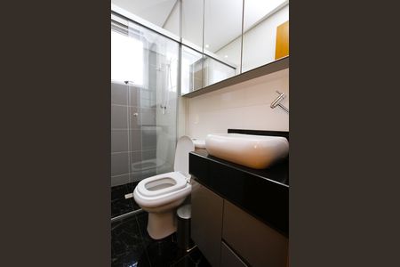 Apartamento para alugar com 57m², 2 quartos e 2 vagasBanheiro Social