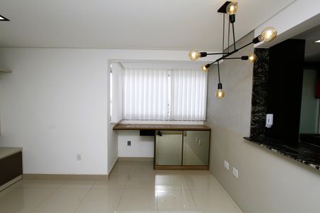 Apartamento para alugar com 57m², 2 quartos e 2 vagasSala