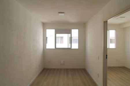 Sala de apartamento para alugar com 2 quartos, 32m² em Quinta da Paineira, São Paulo