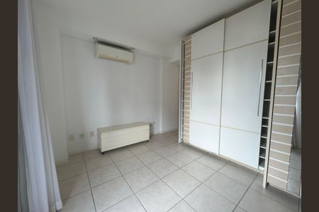 Apartamento para alugar com 95m², 3 quartos e 1 vagaSuíte 
