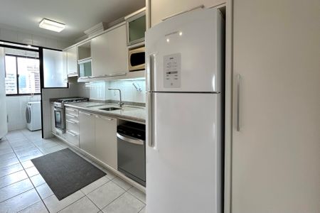 Apartamento para alugar com 95m², 3 quartos e 1 vagaCozinha 