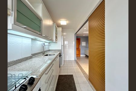 Apartamento para alugar com 95m², 3 quartos e 1 vagaCozinha 