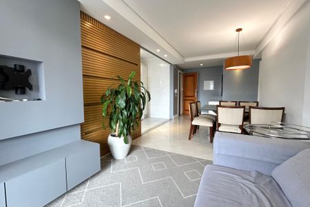 Sala de apartamento para alugar com 3 quartos, 95m² em Kobrasol, São José