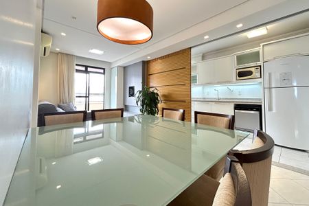 Apartamento para alugar com 95m², 3 quartos e 1 vagaSala