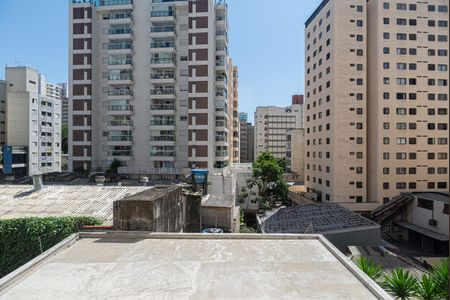 Apartamento à venda com 44m², 1 quarto e 1 vagaVista da Varanda do Quarto
