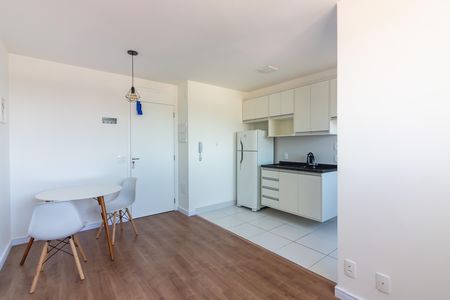 Sala  de apartamento para alugar com 2 quartos, 44m² em Centro, Osasco