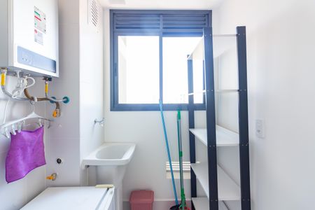 Apartamento para alugar com 44m², 2 quartos e 1 vagaÁrea de serviço 