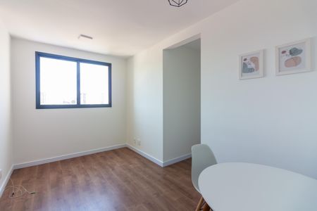 Sala  de apartamento para alugar com 2 quartos, 44m² em Centro, Osasco
