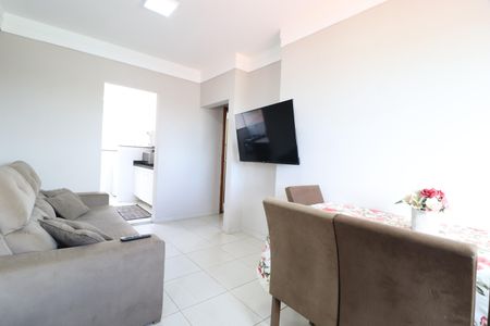 Apartamento para alugar com 2 quartos, 55m² em Santa Mônica, Uberlândia