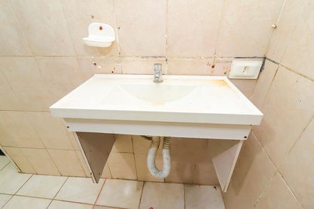 Casa para alugar com 70m², 2 quartos e sem vagaBanheiro