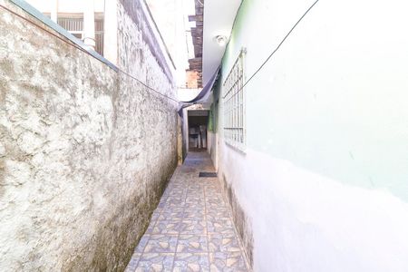 Casa para alugar com 70m², 2 quartos e sem vagaQuintal