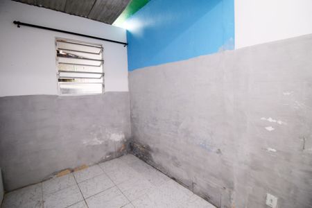 Quarto 1 de casa para alugar com 2 quartos, 60m² em Penha, Rio de Janeiro