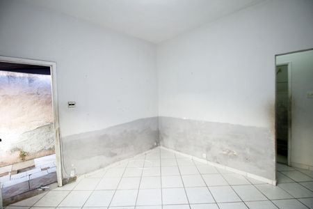 Sala de casa para alugar com 2 quartos, 60m² em Penha, Rio de Janeiro