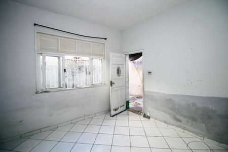 Sala de casa para alugar com 2 quartos, 60m² em Penha, Rio de Janeiro