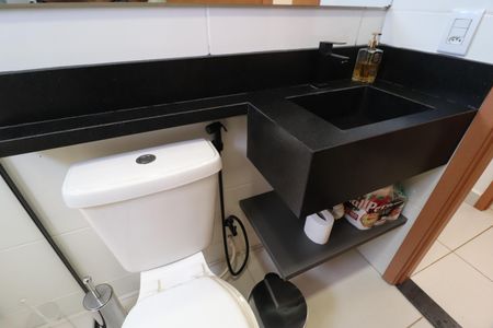 Apartamento para alugar com 51m², 2 quartos e 1 vagaBanheiro Social