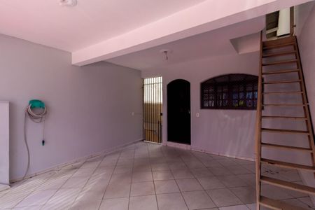 Casa para alugar com 125m², 2 quartos e 1 vagaGaragem
