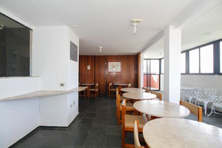 Apartamento para alugar com 50m², 1 quarto e 1 vaga Apartamento para alugar com 50m², 1 quarto e 1 vagaÁrea Comum - Salão de Festas