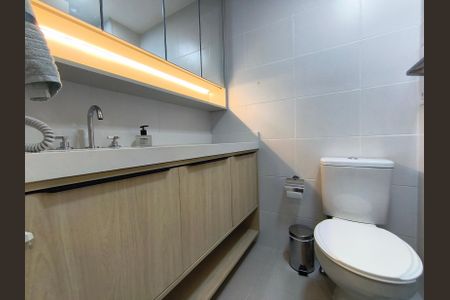 Banheiro de kitnet/studio à venda com 1 quarto, 25m² em Vila Mariana, São Paulo