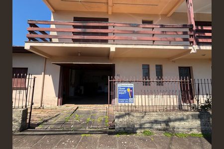 Casa à venda com 260m², 4 quartos e 2 vagasPlaca Cod.COEY-1251