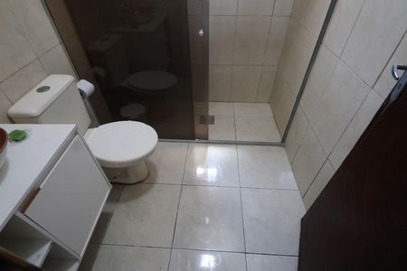 Casa para alugar com 180m², 3 quartos e 4 vagasBanheiro da Suíte