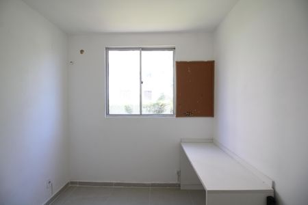 Quarto 1 de apartamento para alugar com 2 quartos, 53m² em Taquara, Rio de Janeiro