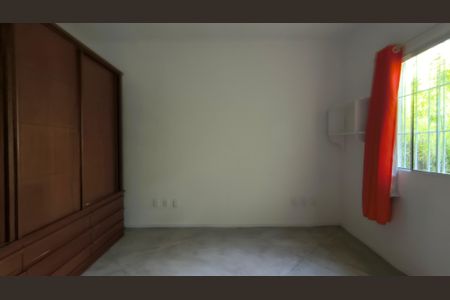 Casa de condomínio à venda com 270m², 5 quartos e 3 vagasQuarto 1