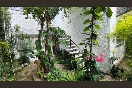 Casa de condomínio à venda com 270m², 5 quartos e 3 vagasJardim