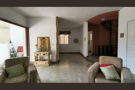 Sala de casa de condomínio à venda com 5 quartos, 270m² em Vargem Grande, Rio de Janeiro