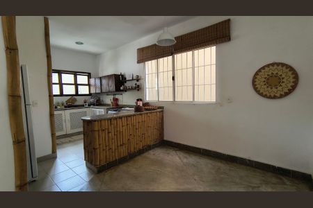 Casa de condomínio à venda com 270m², 5 quartos e 3 vagasCozinha