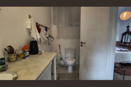 Casa de condomínio à venda com 270m², 5 quartos e 3 vagasBanheiro da Suíte 