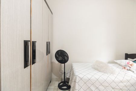 Casa à venda com 270m², 5 quartos e 2 vagasQuarto 1 - Casa 2