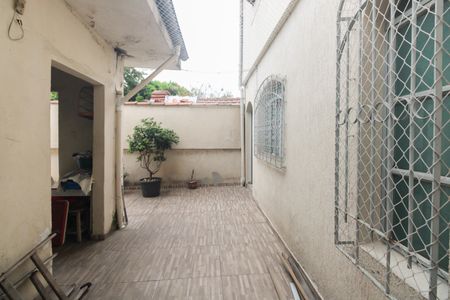 Casa à venda com 270m², 5 quartos e 2 vagasQuintal 