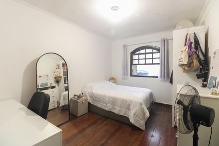 Casa à venda com 270m², 5 quartos e 2 vagasQuarto 3