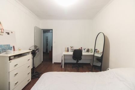 Casa à venda com 270m², 5 quartos e 2 vagasQuarto 3