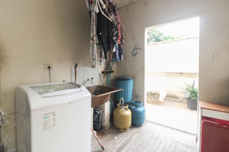 Casa à venda com 270m², 5 quartos e 2 vagasÁrea de Serviço 